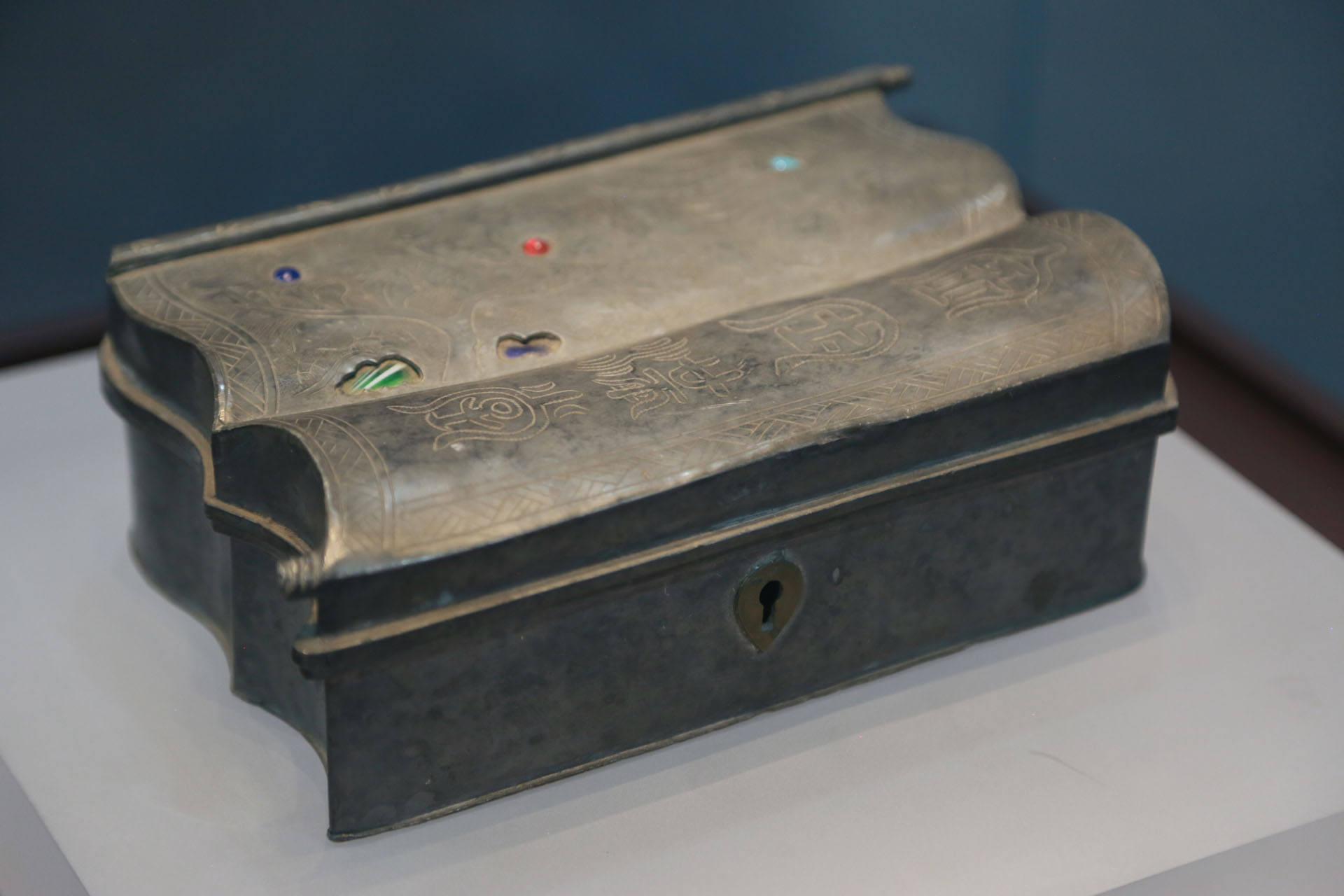2-3-2清 锡嵌宝文房盒.jpg